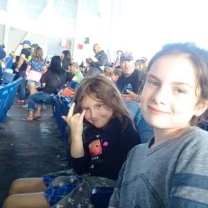 Meet your Posher, Madeleine